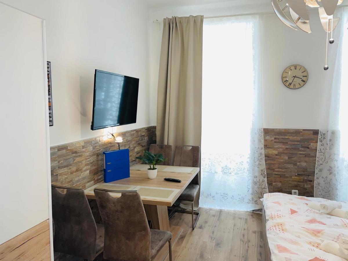 Flatprovider Hp Apartment Vienna Esterno foto